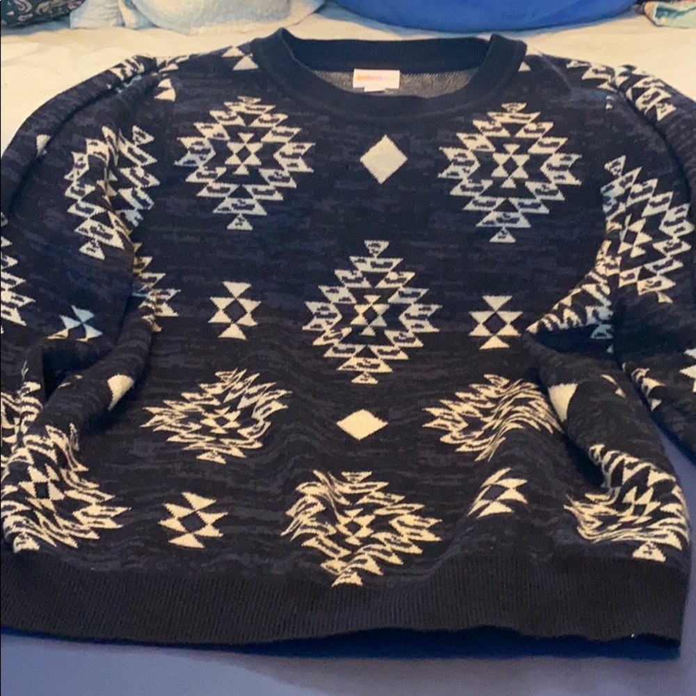 Lularoe Aztec print piper sweater